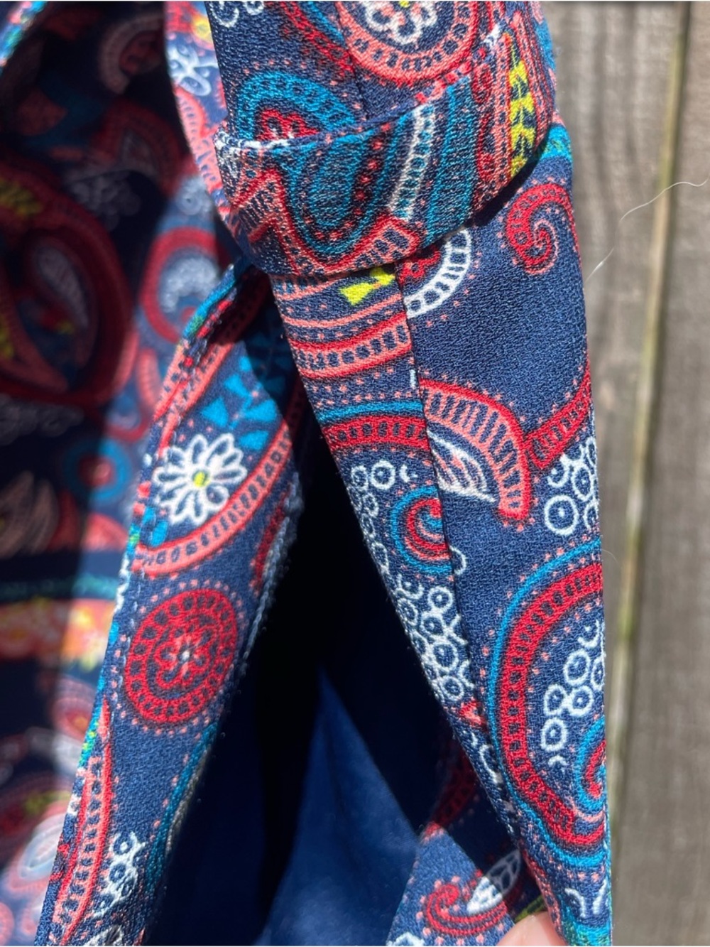 LOFT Navy Paisley Shorts with Coral and Teal Accents Size 12 - Picture 6 of 8